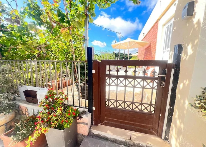 Modern Rhodes Patio House Near Old Town
