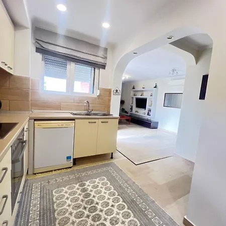 Modern Rhodes Patio House Near Old Town דירה איקסיה